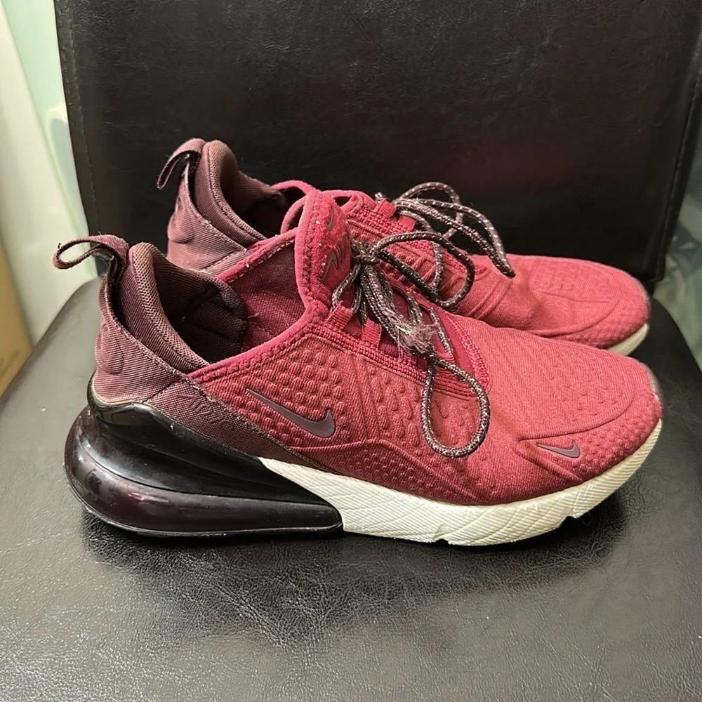 Nike Air Max 270 Burgundy Sneakers